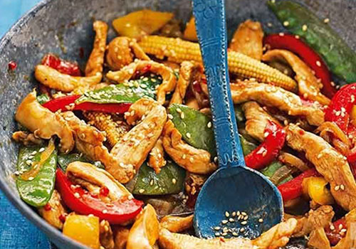 طرز تهیه خوراک مرغ مکزیکی ؛ غذایی لذیذ و خوشمزه